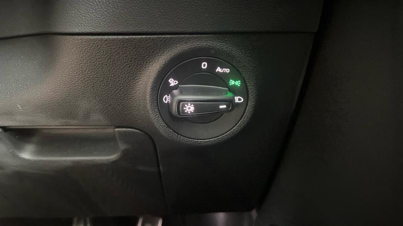Skoda KAROQ Photo cohere-c8fe0856addd37ffe37d4f2461bc645857b7dc9e.jpg