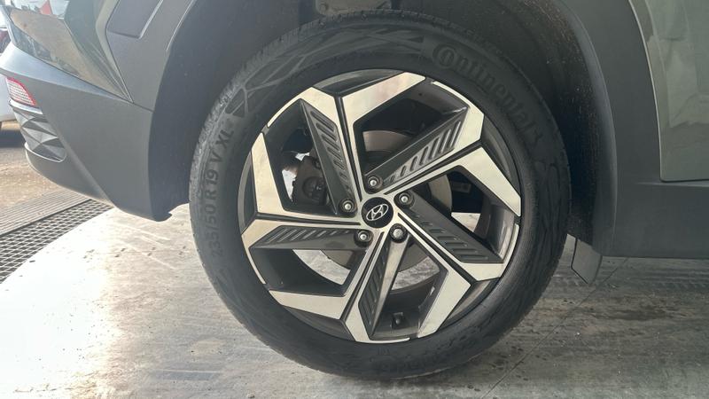 Hyundai TUCSON Photo cohere-c9c4237f5b325f6f8587c62e93901866a4c44ab1.jpg