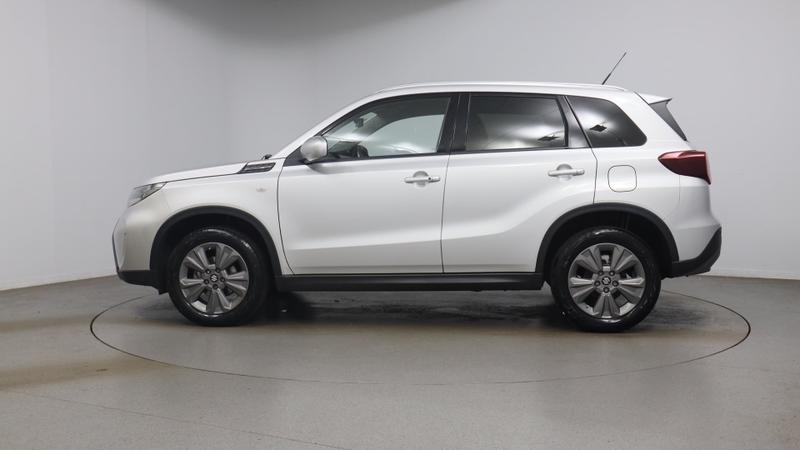 Suzuki VITARA Photo cohere-ca0963fdb8ea38995570efd5cd2c3f830fcd549f.jpg