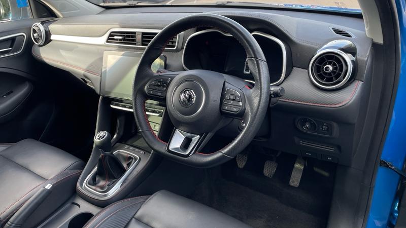 MG ZS Photo cohere-ca51d5a4875f1be20c6facd228001c60c537aeab.jpg