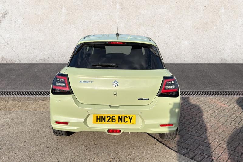 Suzuki SWIFT Photo cohere-cb2b3af7c6a76f8c4e95c1d878442dc7c1284f2b.jpg