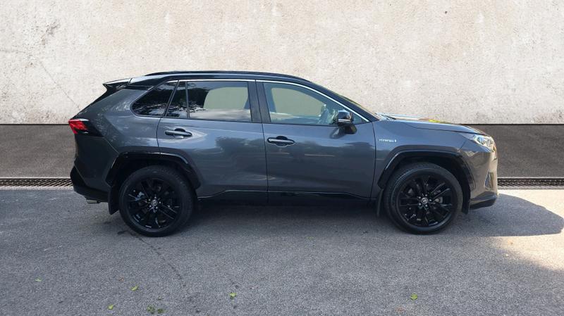 Toyota Rav4 Photo cohere-cb41da624f45ad873020fa92fa8e2e079a2daf57.jpg