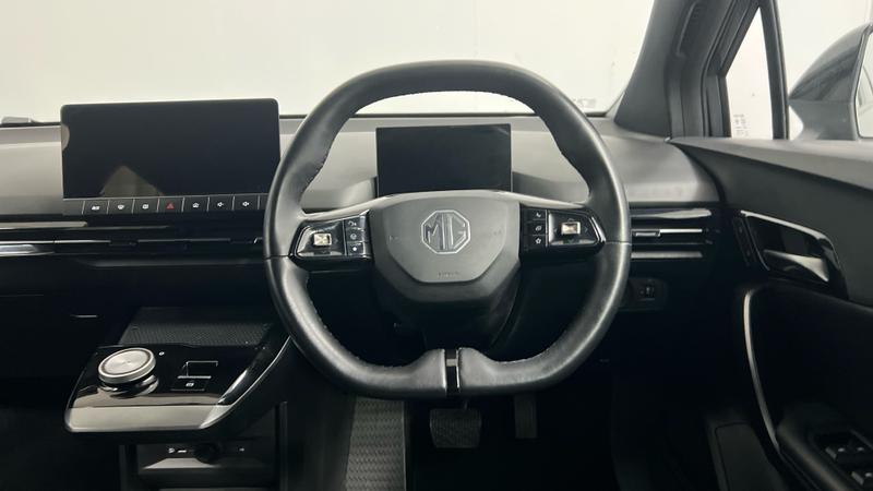 MG MG4 EV Photo cohere-cb81ab74170b18681542519bf9b2cd6bfc8e7568.jpg