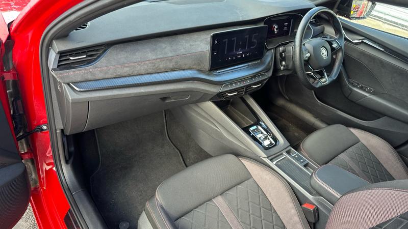 Skoda OCTAVIA Photo cohere-cb8d84f2739fbfec9688ace7ba18873d24249b3b.jpg