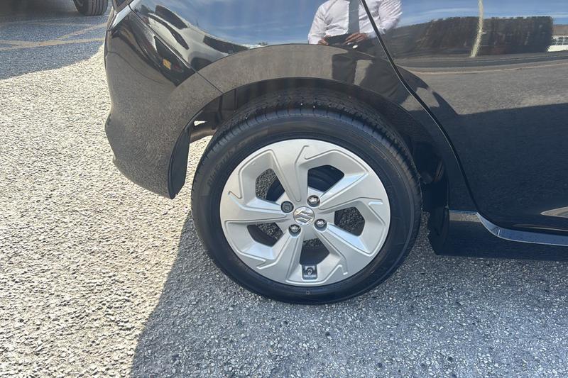 Suzuki Swift Photo cohere-cc4e73a71d2e330f71a57c391924ee09c9a48e90.jpg