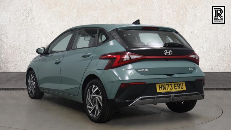 Hyundai i20 Photo cohere-cc68ebf6ba49735dd9d17f49e948fe02a3aa14e3.jpg