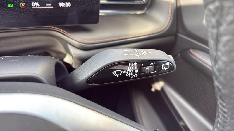 MG HS Hybrid+ Photo cohere-cdf67a2da6a31c260edc7d39b5c4cd3201e505d6.jpg