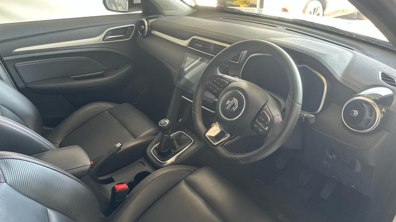 MG ZS Photo cohere-ce50423f8c5c1de8d152b760da2d2665ebd1ff9e.jpg