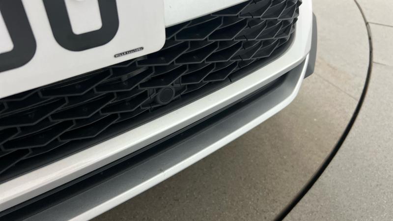Skoda KAROQ Photo cohere-ceee000f18fcf6717141a2521a4bb8a0359fdd1e.jpg