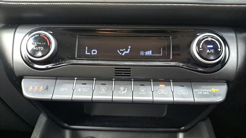 Hyundai KONA Photo cohere-cf311df9372411a776f2b4922bc34365f40a720f.jpg