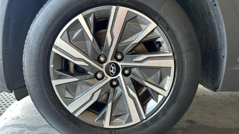 Hyundai TUCSON Photo cohere-cf59b41fcd17c70b9efce1b4a7aa18977b21a6c9.jpg