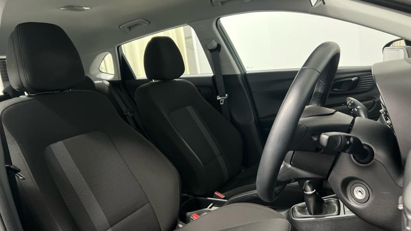 Hyundai i20 Photo cohere-cfa7b32fa92a7bc1f67ba41bf4c33b39f6b209ce.jpg