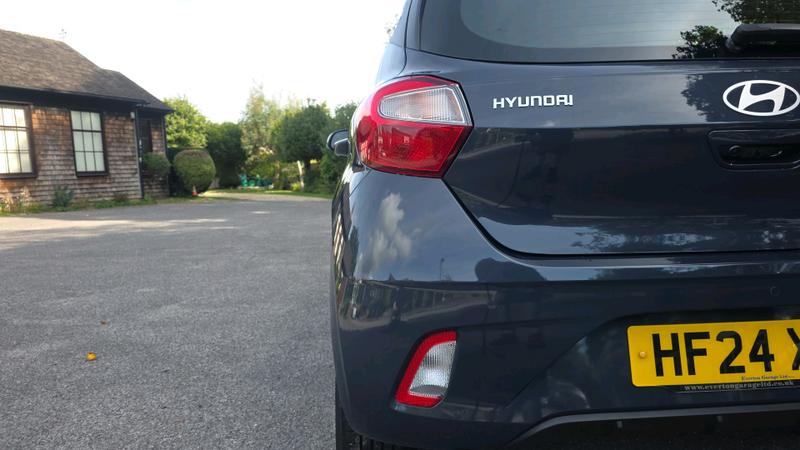 Hyundai i10 Photo cohere-cfd8fc57f1a57d4e42aeae6fdfa811cabe4a98ee.jpg