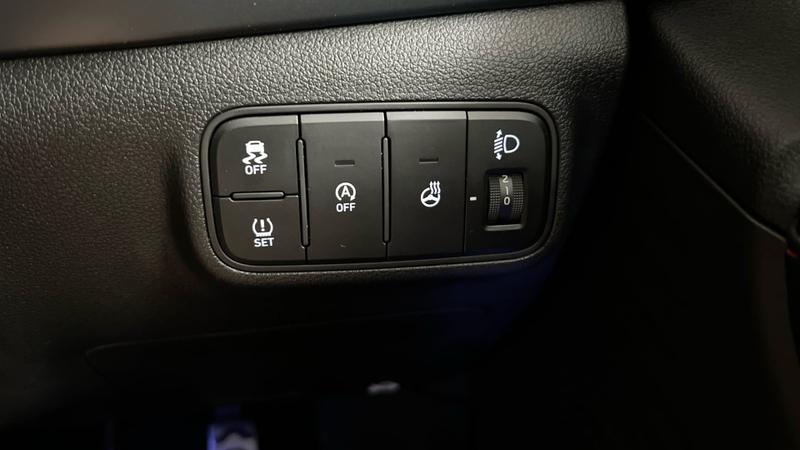 Hyundai i20 Photo cohere-d044602e113e7fdd78094da4a20d53063d03de21.jpg