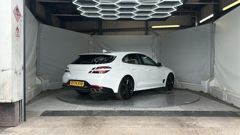 Genesis G70 Photo cohere-d077207014d835462c20c56e6d5b833757eff8e1.jpg