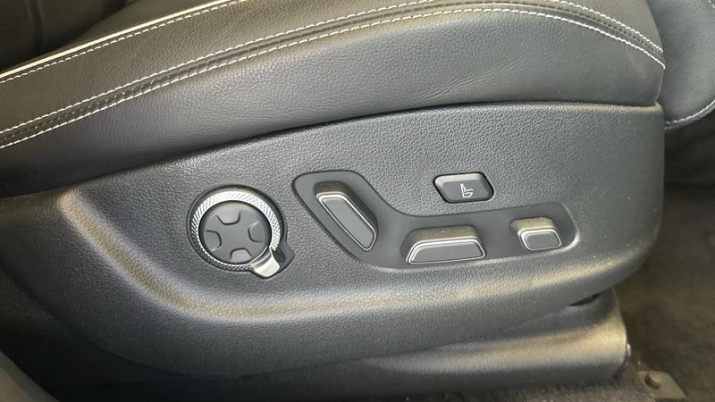 Genesis GV70 Photo cohere-d10711eb8a17252cafc02d14b7caca7de0699f57.jpg