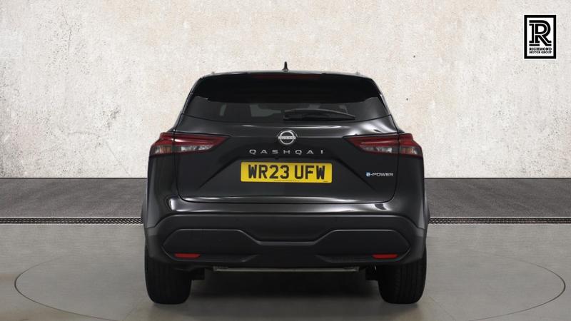 Nissan QASHQAI Photo cohere-d1c7fd0ca09a56be45f2e361a73e1cab5d6a8cb7.jpg