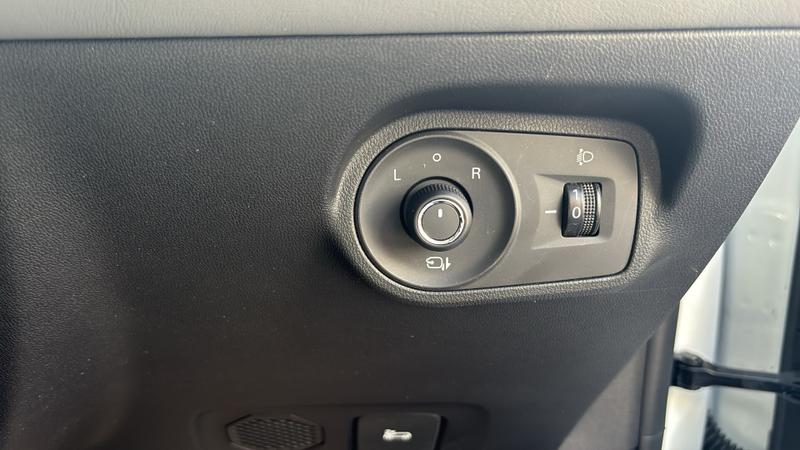 MG MGS5 EV Photo cohere-d1e2965670b43255142f67e190e9a9ab7fa60b25.jpg