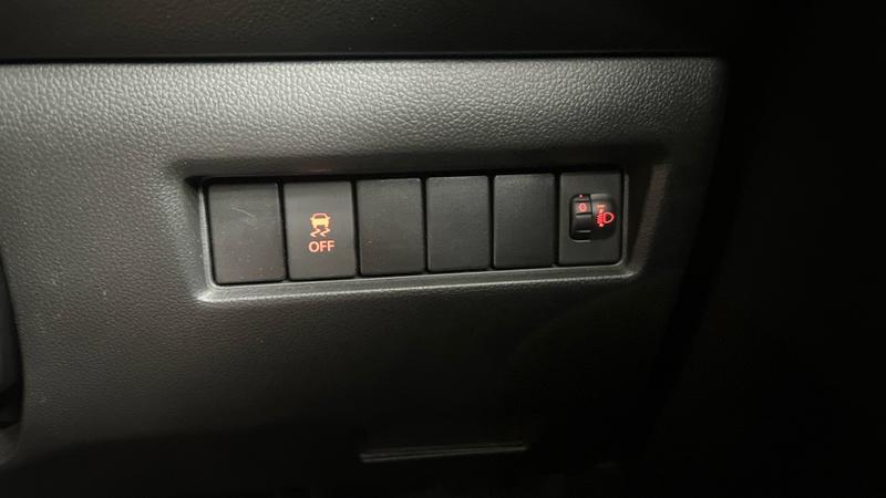 Suzuki SWIFT Photo cohere-d21a0bc933bead5612e982f2566846518dda251e.jpg