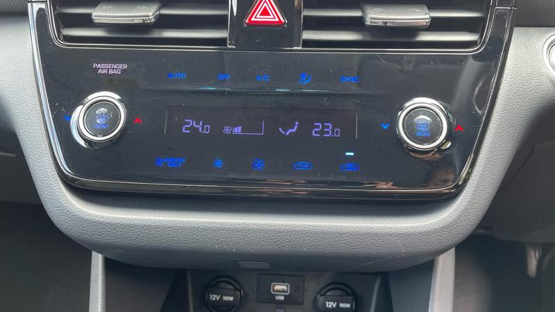 Hyundai IONIQ Photo cohere-d34b65f2a86168b4dfa46db82d4c4f770625ded3.jpg