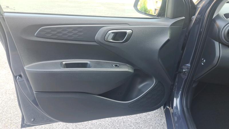 Hyundai i10 Photo cohere-d41b8e7afa48a19a2851b2e2e2500ab4d0519cde.jpg