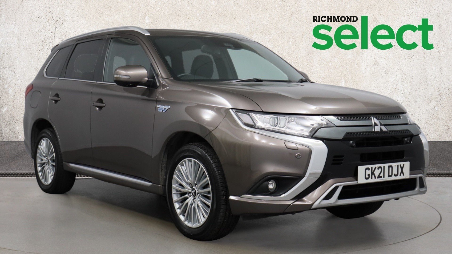 Mitsubishi outlander deals phev dynamic safety