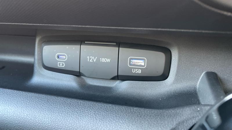 Hyundai INSTER Photo cohere-d535d07492e39ee19a2621001745ce22e45b6add.jpg