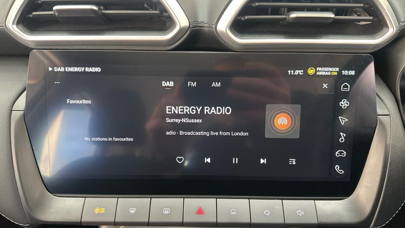 MG ZS Hybrid+ Photo cohere-d5e3ee4d0c433b4378266e3b292bed42676a924c.jpg