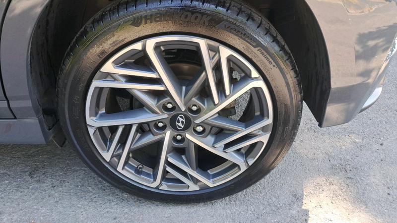Hyundai KONA Photo cohere-d63c72474ae76225d4eed9e38f80b5a595e4adbc.jpg