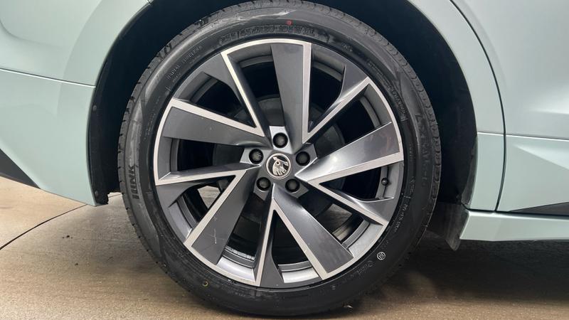Skoda ENYAQ Photo cohere-d6b93af22aca58039b9ae7680693b65d404b7e69.jpg