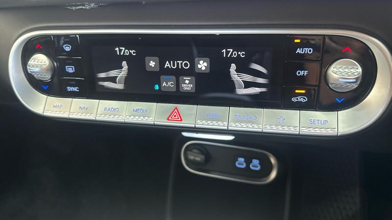 Genesis GV60 Photo cohere-d6cc8662ede43d4cc9e548308fd385373d76f370.jpg