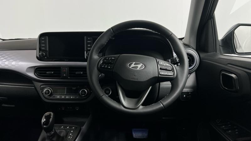 Hyundai i10 Photo cohere-d6ecd686823c533ea569bba175f089f4d4ac52d3.jpg