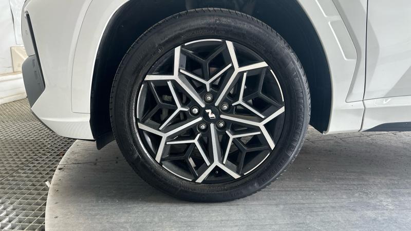 Hyundai TUCSON Photo cohere-d71cc85fc1853949dbebf9c1c5b749bdbe8298ba.jpg