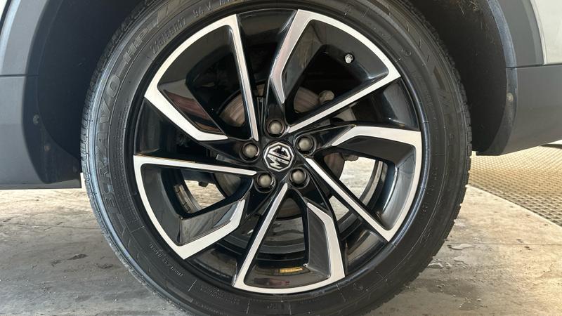 MG ZS Photo cohere-d7422939f67005f686e4fdecac55539bc4cc7441.jpg