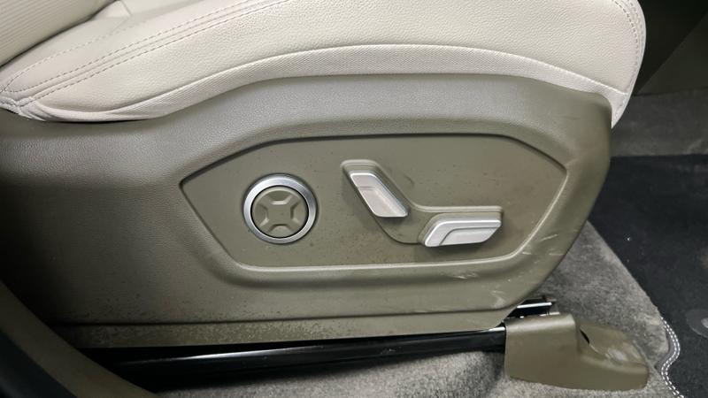 Hyundai santa fe Photo cohere-d7f959d3f9275b06de1e86ac0d849f6048f5ce62.jpg