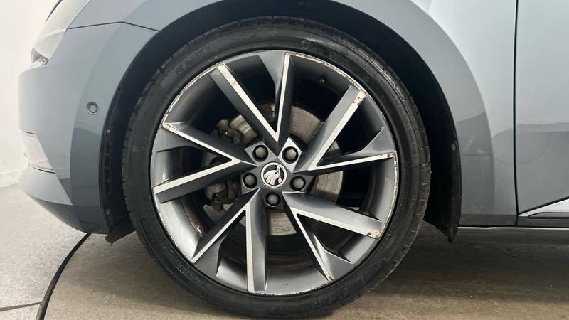 Skoda Superb Photo cohere-d80dbaca5e9fc89e64ccd63d46a4419c921e8cb1.jpg