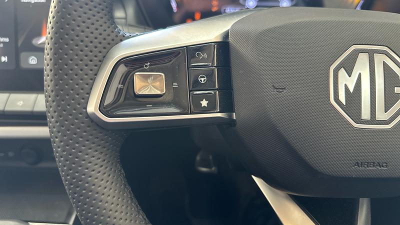 MG ZS Hybrid+ Photo cohere-d8246e2b5146c7556013fc6f5c75177a1c4a8971.jpg