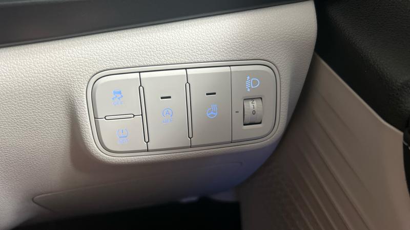 Hyundai i20 Photo cohere-d980975c8b5343e4fc83ca652f351897d10d4a96.jpg