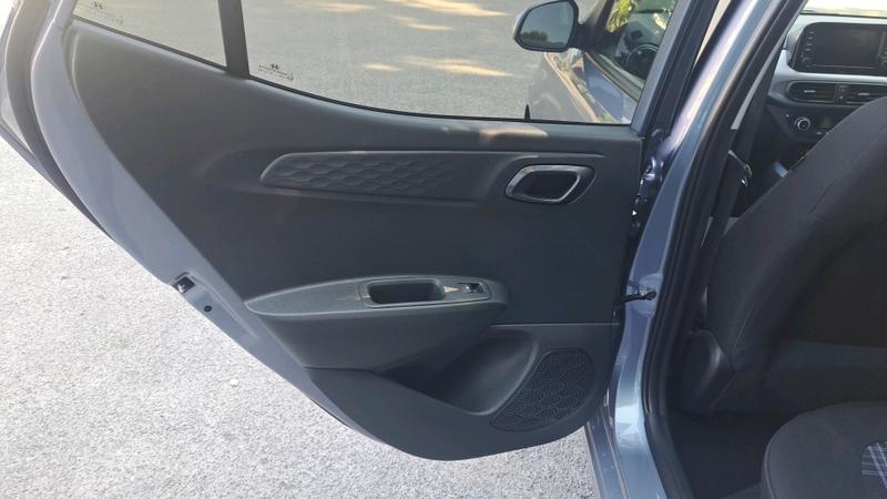 Hyundai i10 Photo cohere-d984dfd2e4052c454b80ea84dfb6869e9b01bc4d.jpg