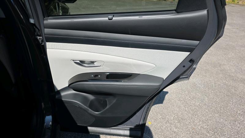 Hyundai TUCSON Photo cohere-d9c3f1f60afb6c0e2febb2db5c8deb1f4e62ade5.jpg