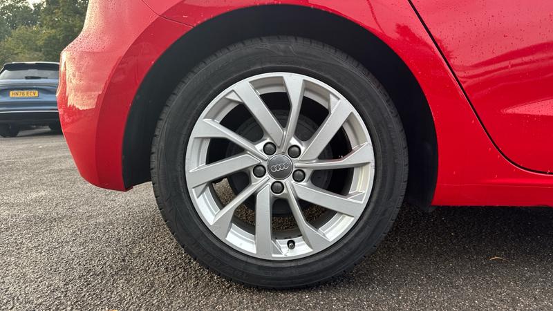 Audi A1 Photo cohere-da86c34870c554623d984ab549dc2f210ee0c181.jpg