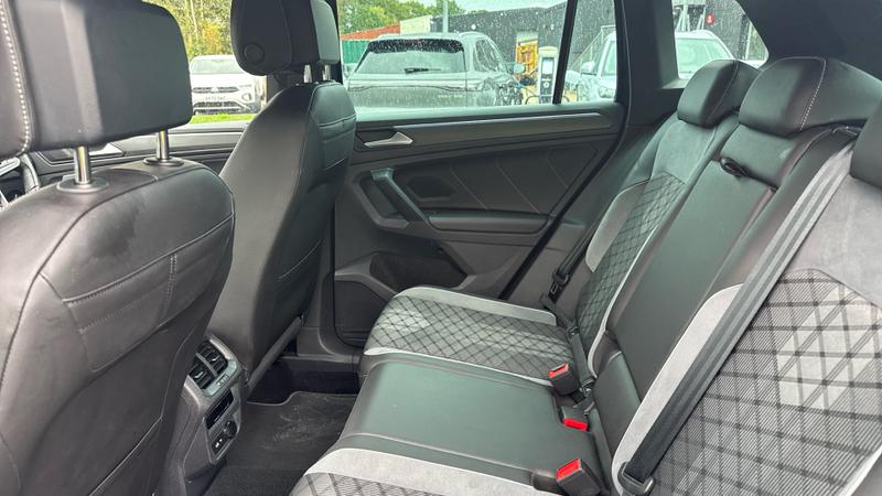 Volkswagen Tiguan Photo cohere-db2cd5aeac76af91c52c53d46b69e5ba9c759bb2.jpg