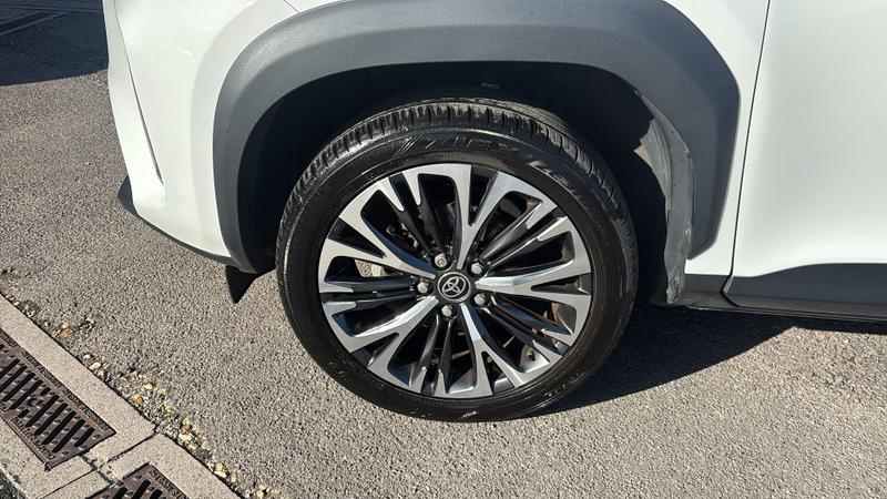 Toyota Yaris Cross Photo cohere-db30b458e0f8921798a15ec8e1bc46cdfbec2540.jpg