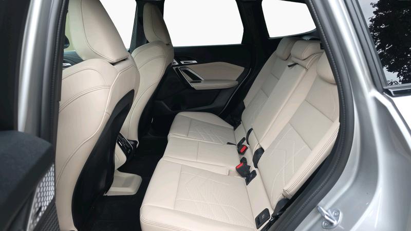 BMW X1 Photo cohere-db6d1bcb155517817941668c00e36eb81d61b74f.jpg