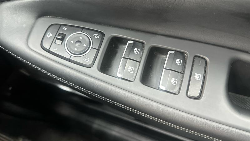 Hyundai Santa Fe Photo cohere-db969db505283e65c38d8825bcd6c7ba90cb44d1.jpg