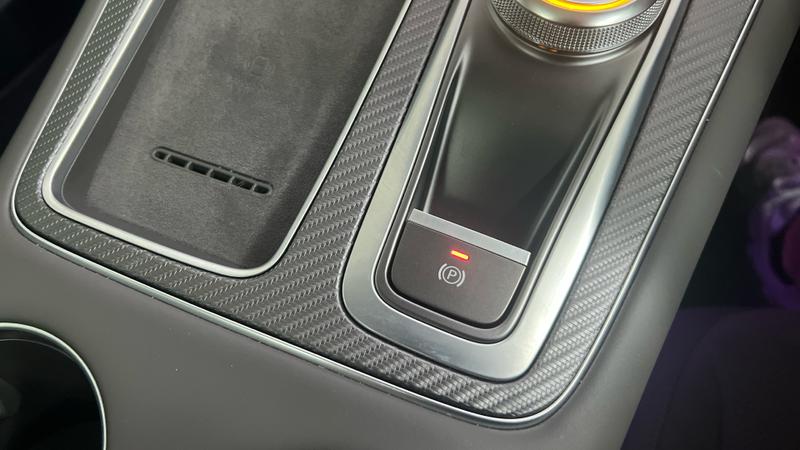 MG MGS6 EV Photo cohere-dc094e2067caffffd2f595ead5f4c60431e3e575.jpg