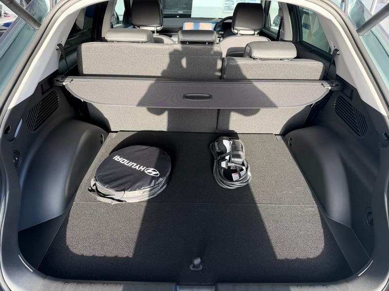 Hyundai IONIQ 5 Photo cohere-dc4537ec78e69c6c19eb8f2c8151cbb943753951.jpg