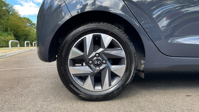 Hyundai i10 Photo cohere-dcaf22f8857ba53204375b05f02132aa08ad4475.jpg