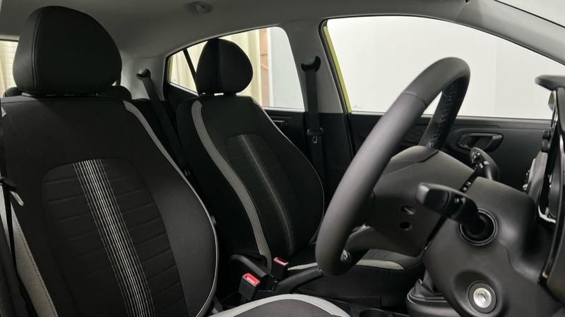 Hyundai i10 Photo cohere-dcd4259bd2c9497a3a491836ffd9ca2c897db92c.jpg