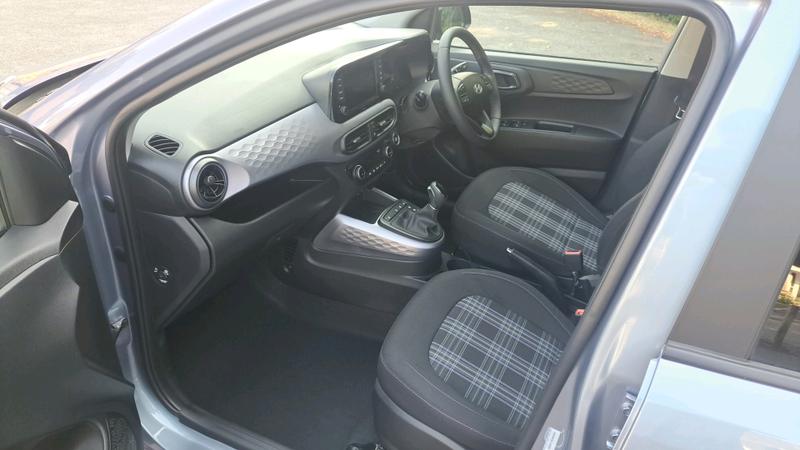 Hyundai i10 Photo cohere-dd284769603066329b6aa5f5caeb3c5ca7a6bcbe.jpg